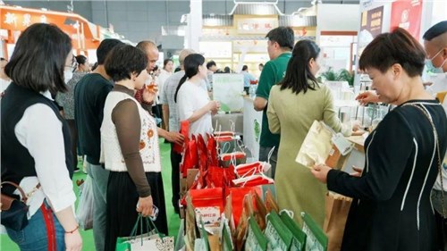 農(nóng)博現(xiàn)場丨連續(xù)24屆參展，這家茶企還能玩出什么花樣？