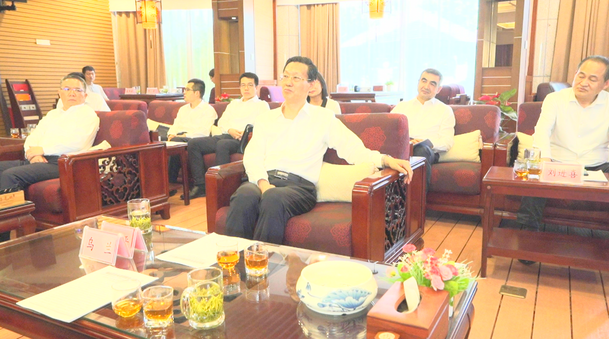 中華全國(guó)供銷合作總社黨組書記、理事會(huì)副主任韓立平調(diào)研我司